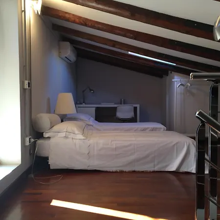 Elegante Luxury In Centro Storico 公寓 *