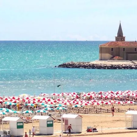 Elegante Luxury In Centro Storico Caorle