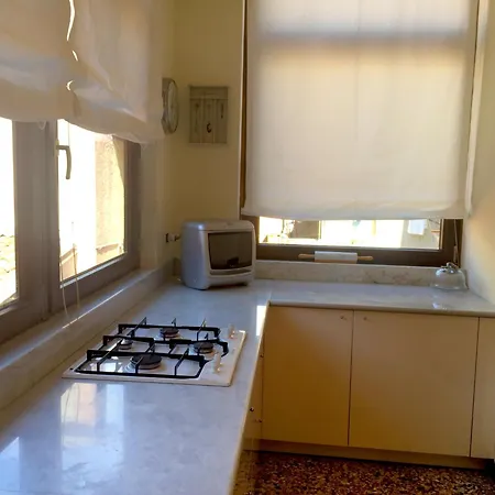 Elegante In Centro Storico Apartment